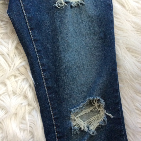 ⭐️HP⭐️Levi’s 720 High Rise Super Skinny Jeans - Picture 9 of 11